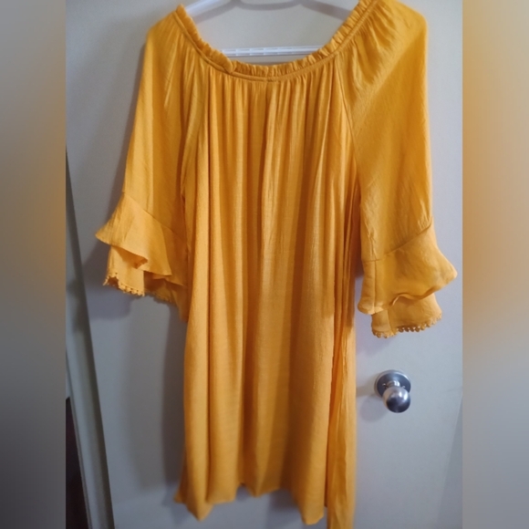 Naïf Boho Cold Shoulder Dress Sz M/L Yellow Crepe Knee Length Scoop Neck Island - Picture 3 of 8